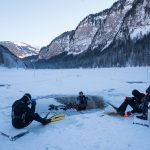 © Plongée sous glace au Lac de Montriond - Yvan Tisseyre/OT Vallée d'Aulps